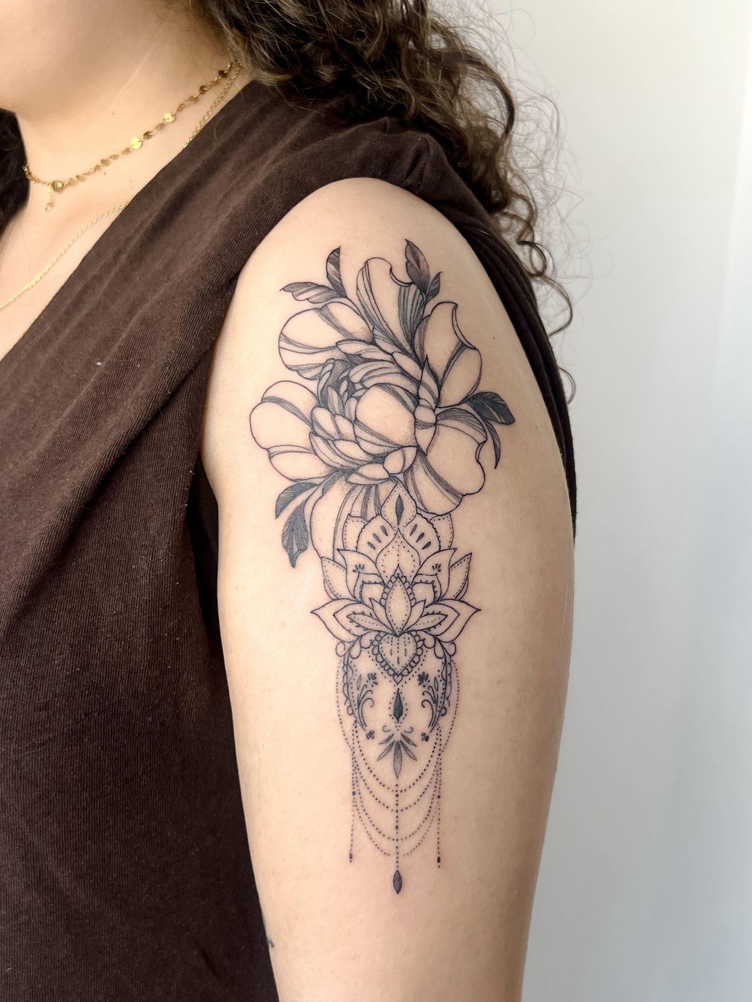 Tatuaje floral · ornamental por Marta San