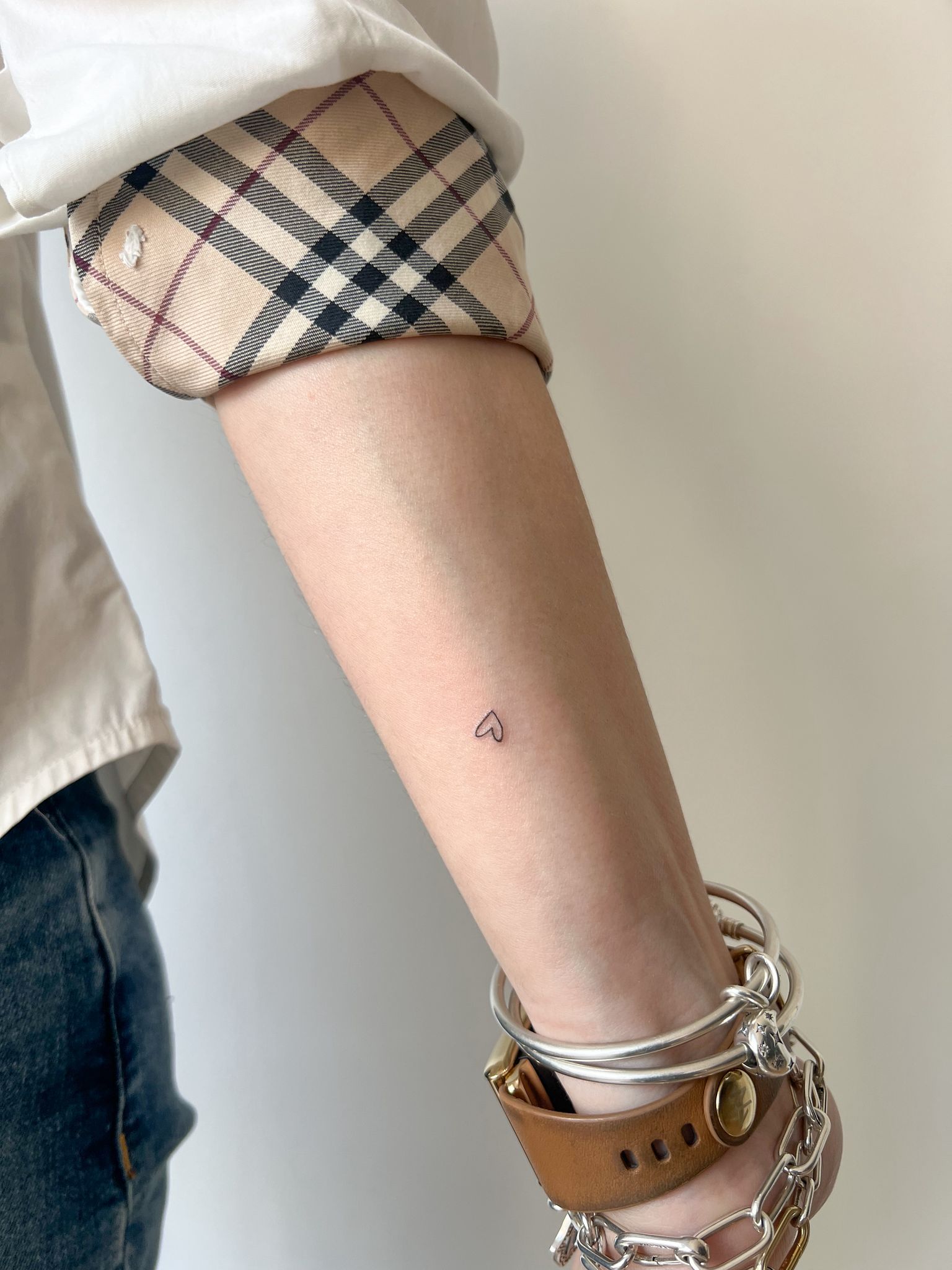 Tatuaje minimalismo por Marta San